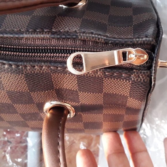 Handbag with slings lv - Picture 4 of 4